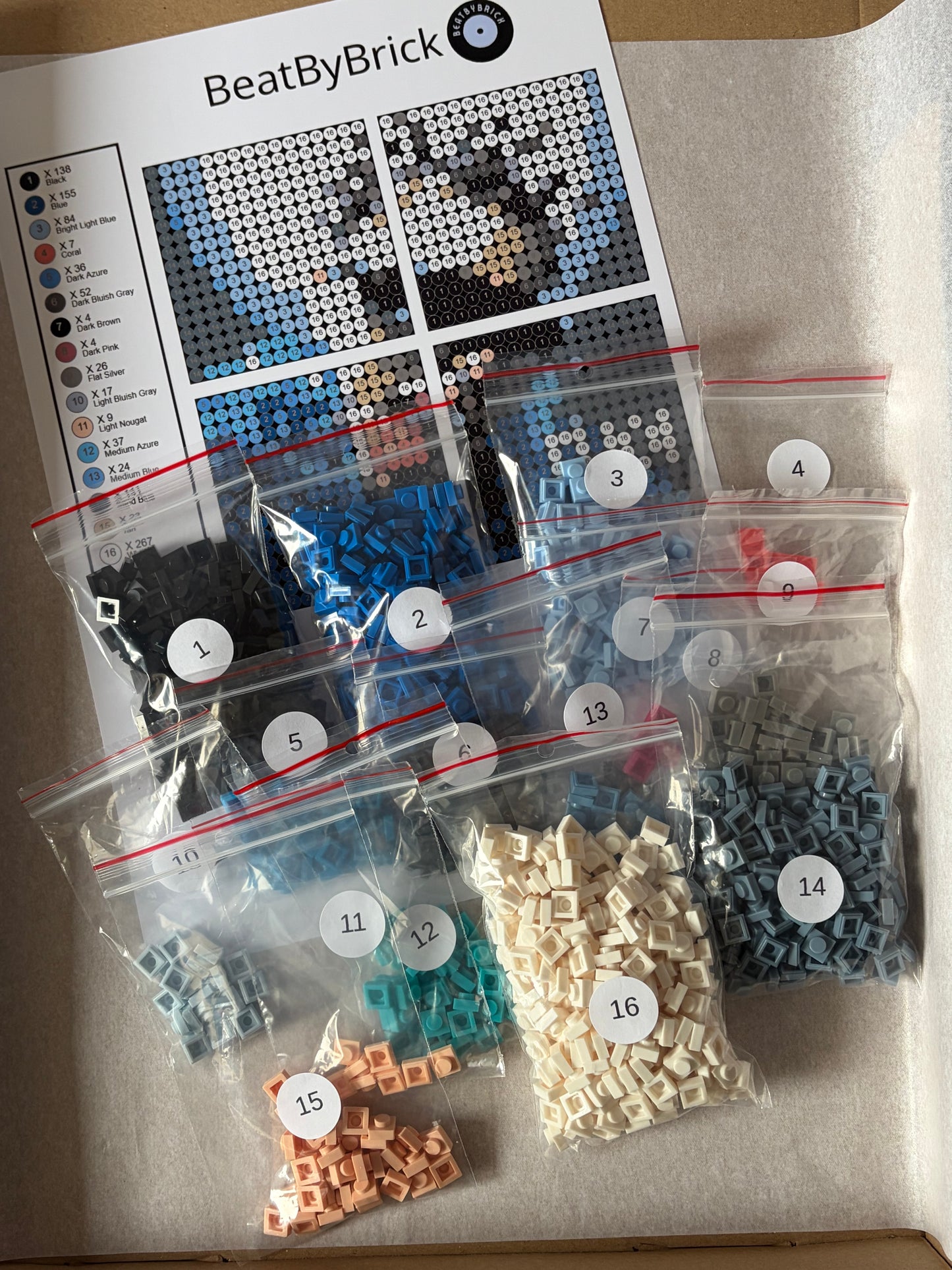 „Wrak” mozaika z klocków